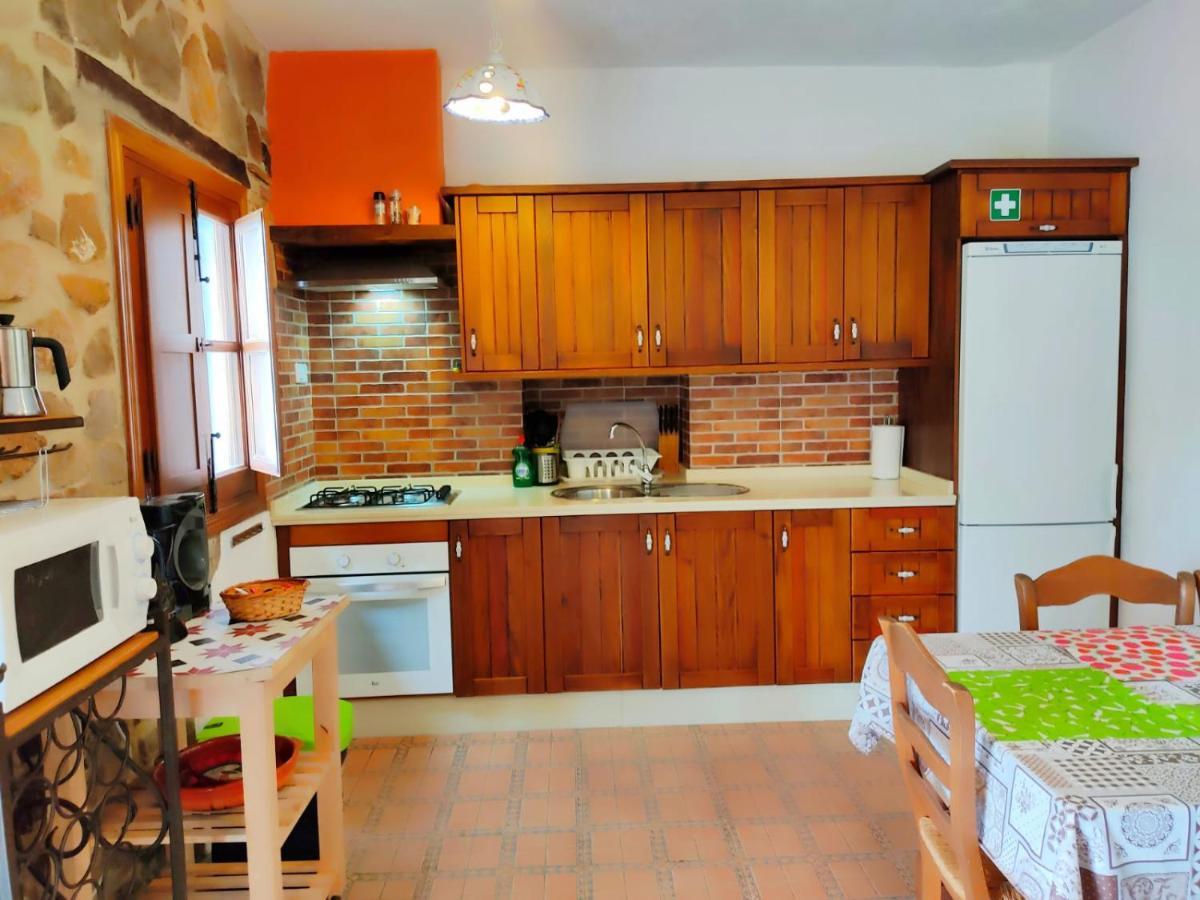 Villa Huerta Nacimiento Montecorto Bagian luar foto
